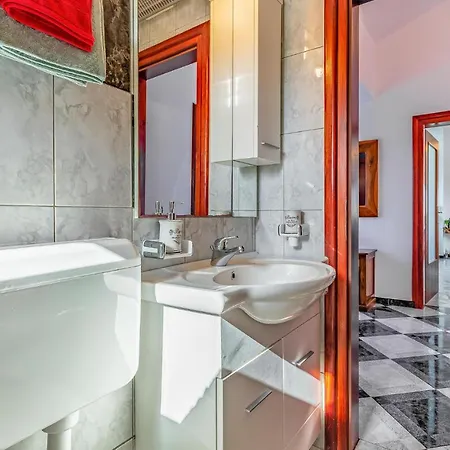 Apartament Gorgeous In