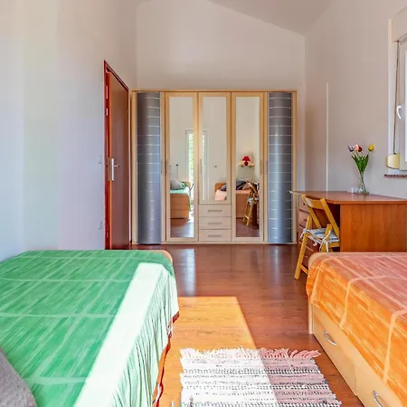 Pet Friendly In With Kitchen Medulin